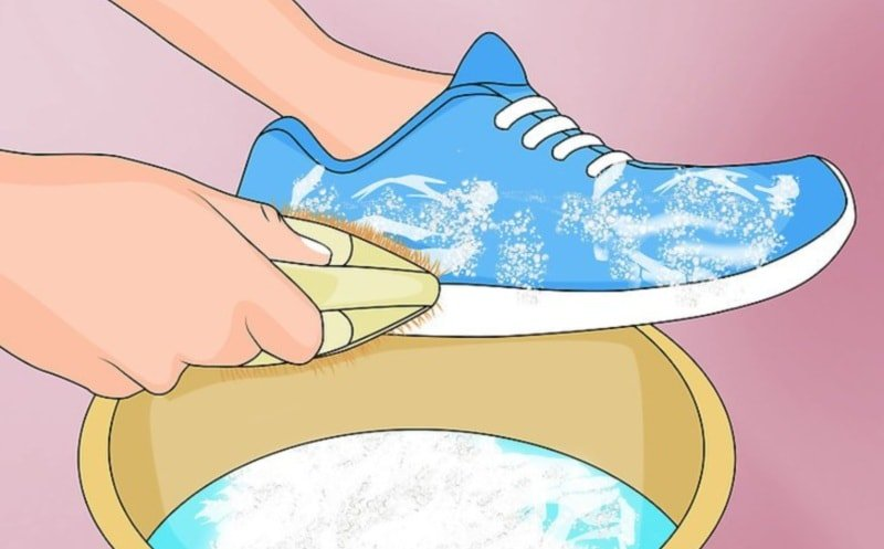 How to Properly Disinfect Your Shoes - Sizzey